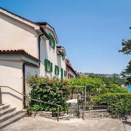 Casa Conrad - Seaside House In Volosko, Opatija