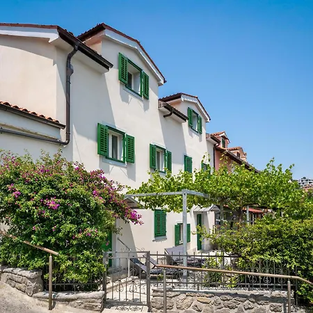 Casa Conrad - Seaside House In Volosko,